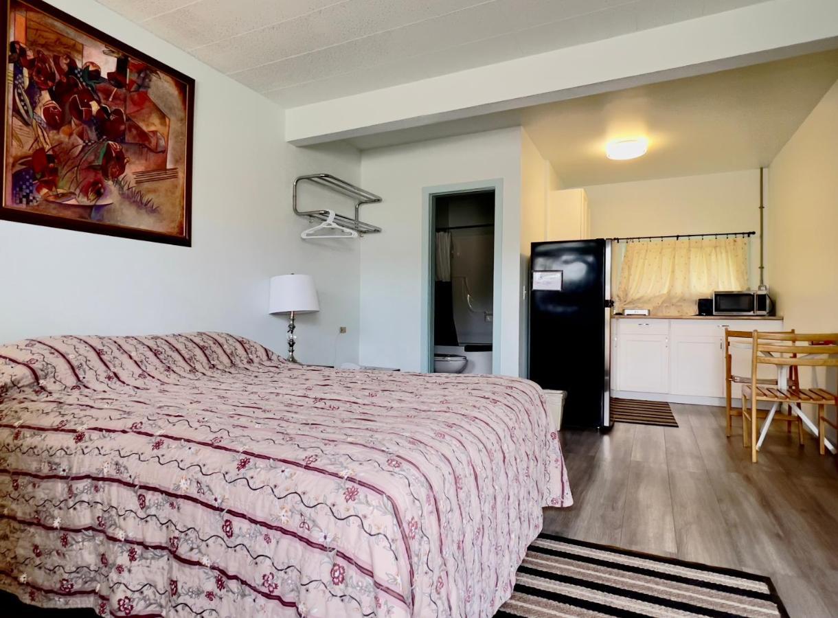 Airport Inn Quesnel Luaran gambar