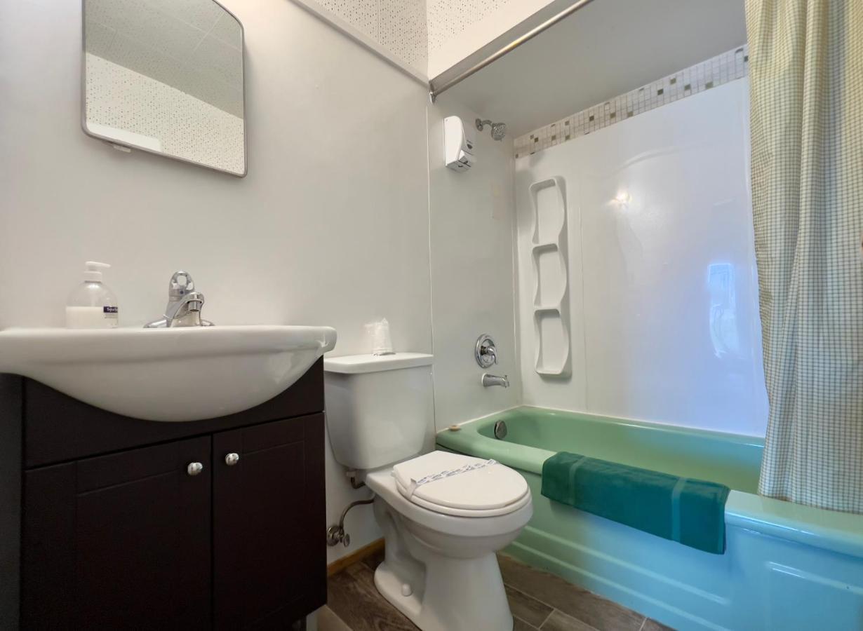 Airport Inn Quesnel Luaran gambar