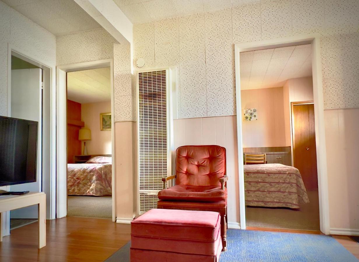 Airport Inn Quesnel Luaran gambar