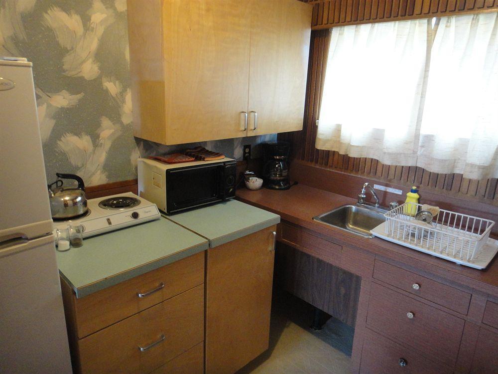 Airport Inn Quesnel Luaran gambar